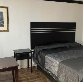Budget Host Inn