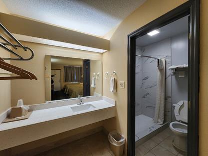 Budget Host Inn and Hotel