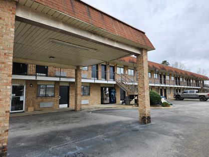 Budget Host Inn and Hotel